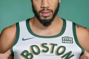  塔图姆比赛视频 